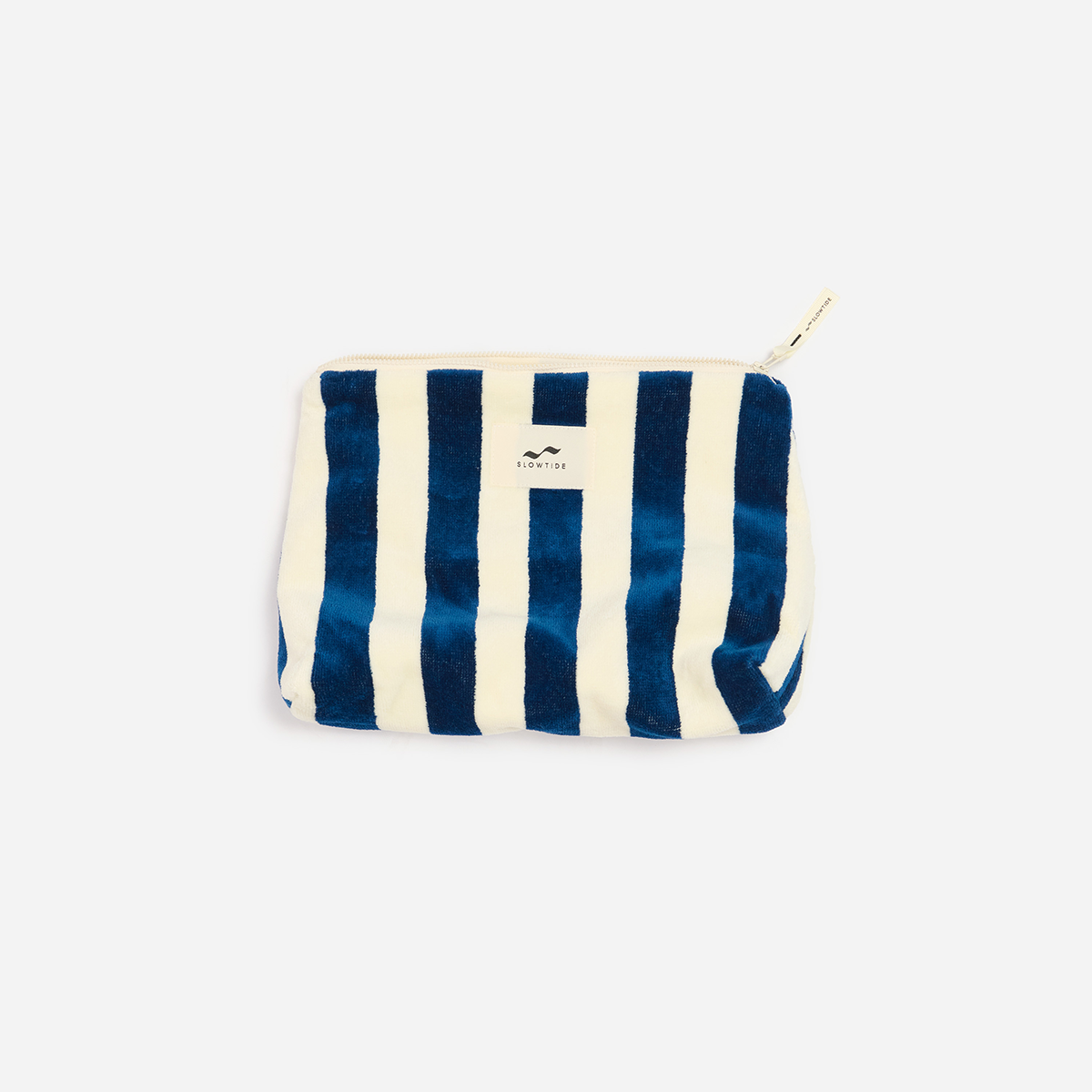 Terry pouch with blue and white stripes, ideal for poolside use.