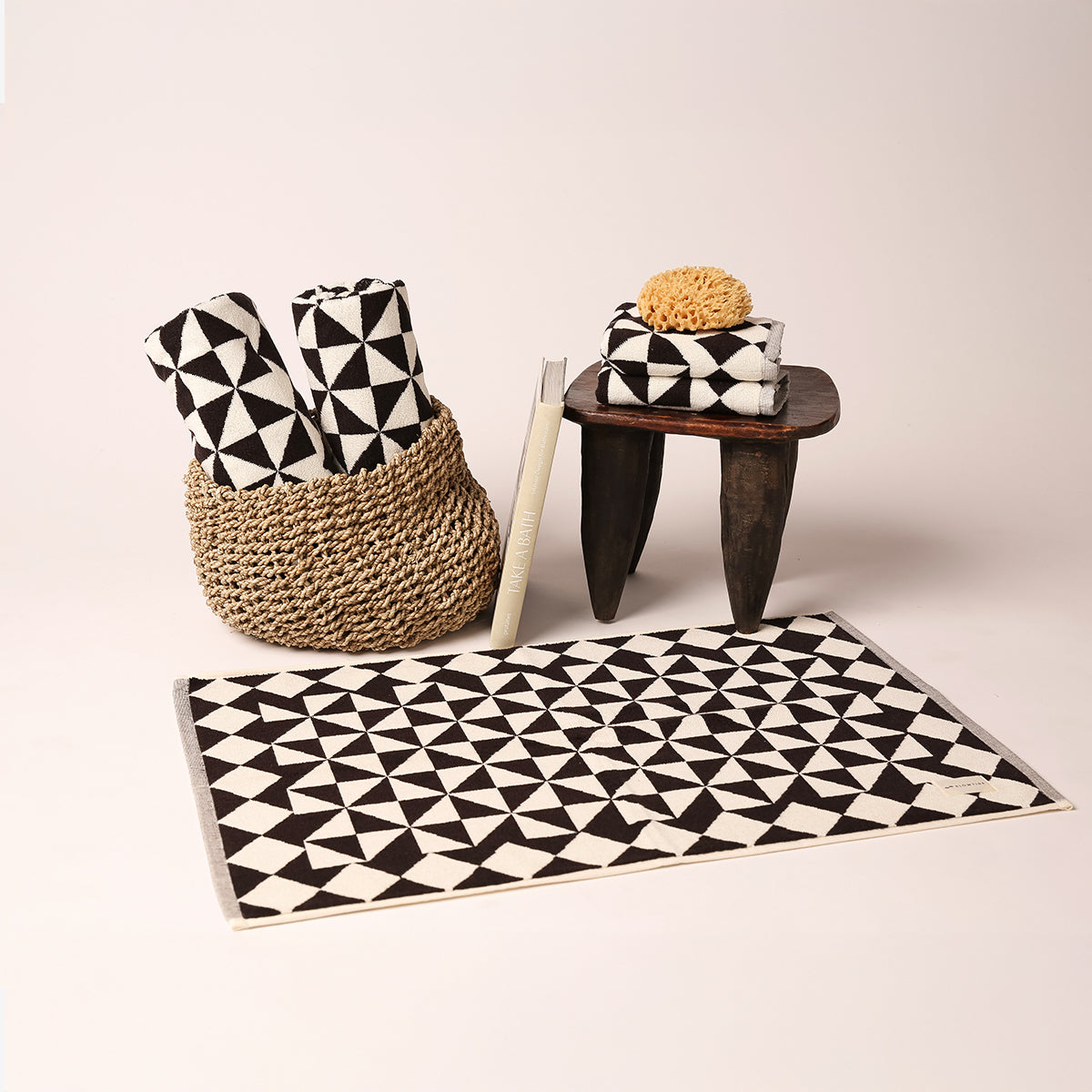 Gatsby Bath Mat - Black