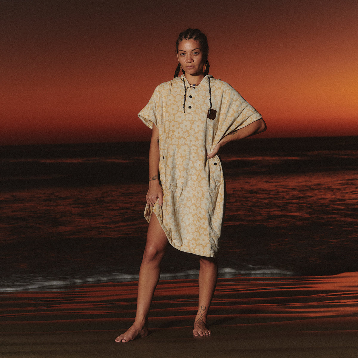 Ginny Extra-Warm Poncho - Sandstone