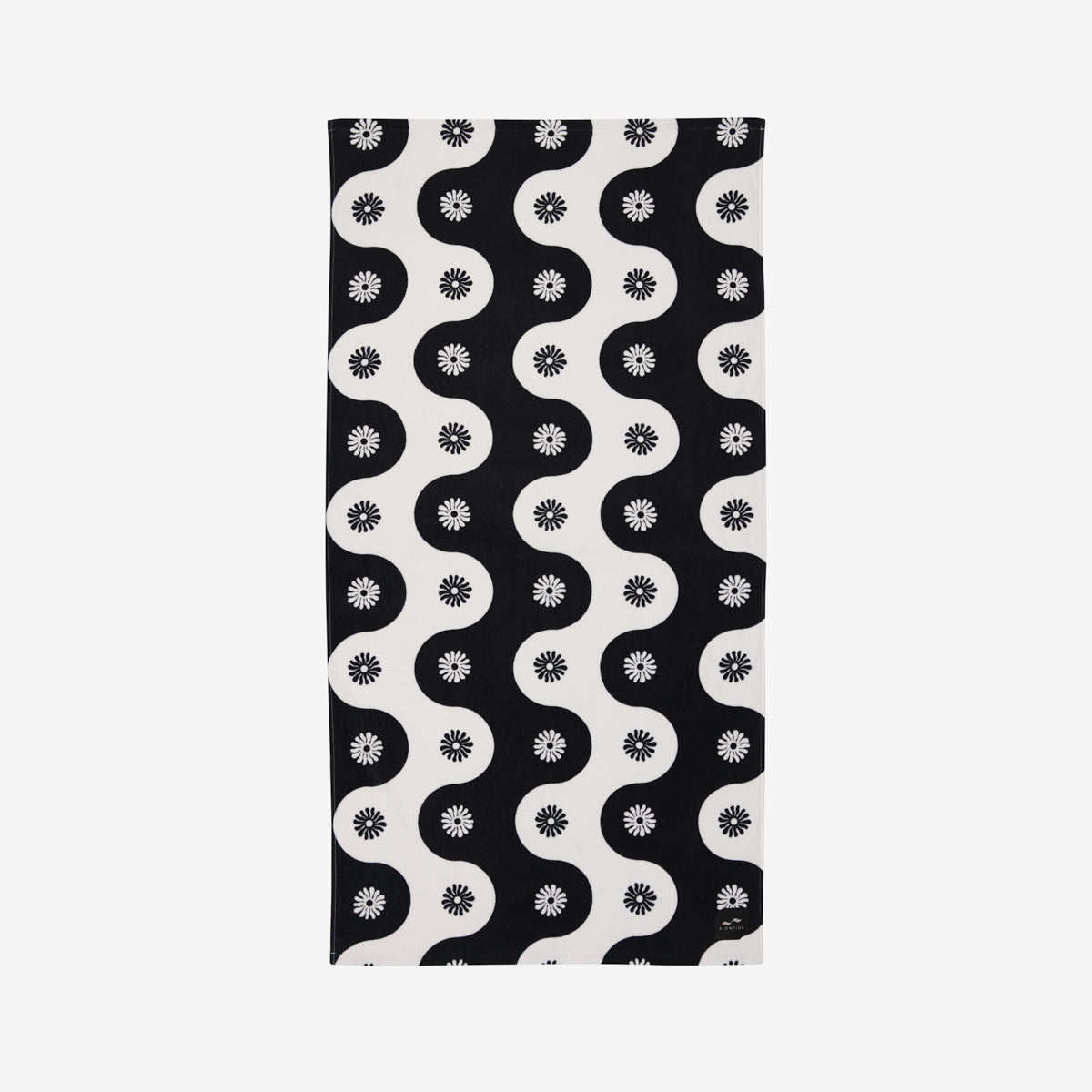 Botanical Waves Beach Towel - Black