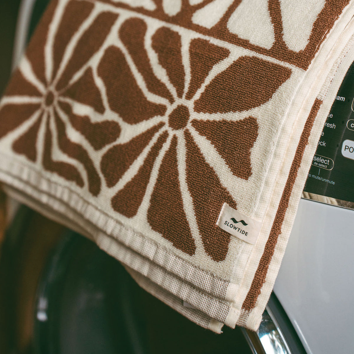 Ciao Zen Hand Towel - Fawn – Slowtide
