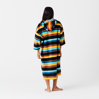 El Cap Chilling Fleece Poncho