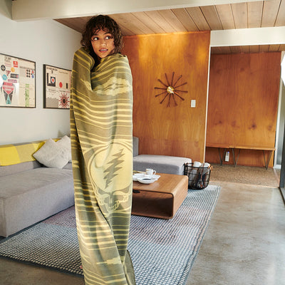 Jammer Polar Fleece Blanket | Grateful Dead x Slowtide