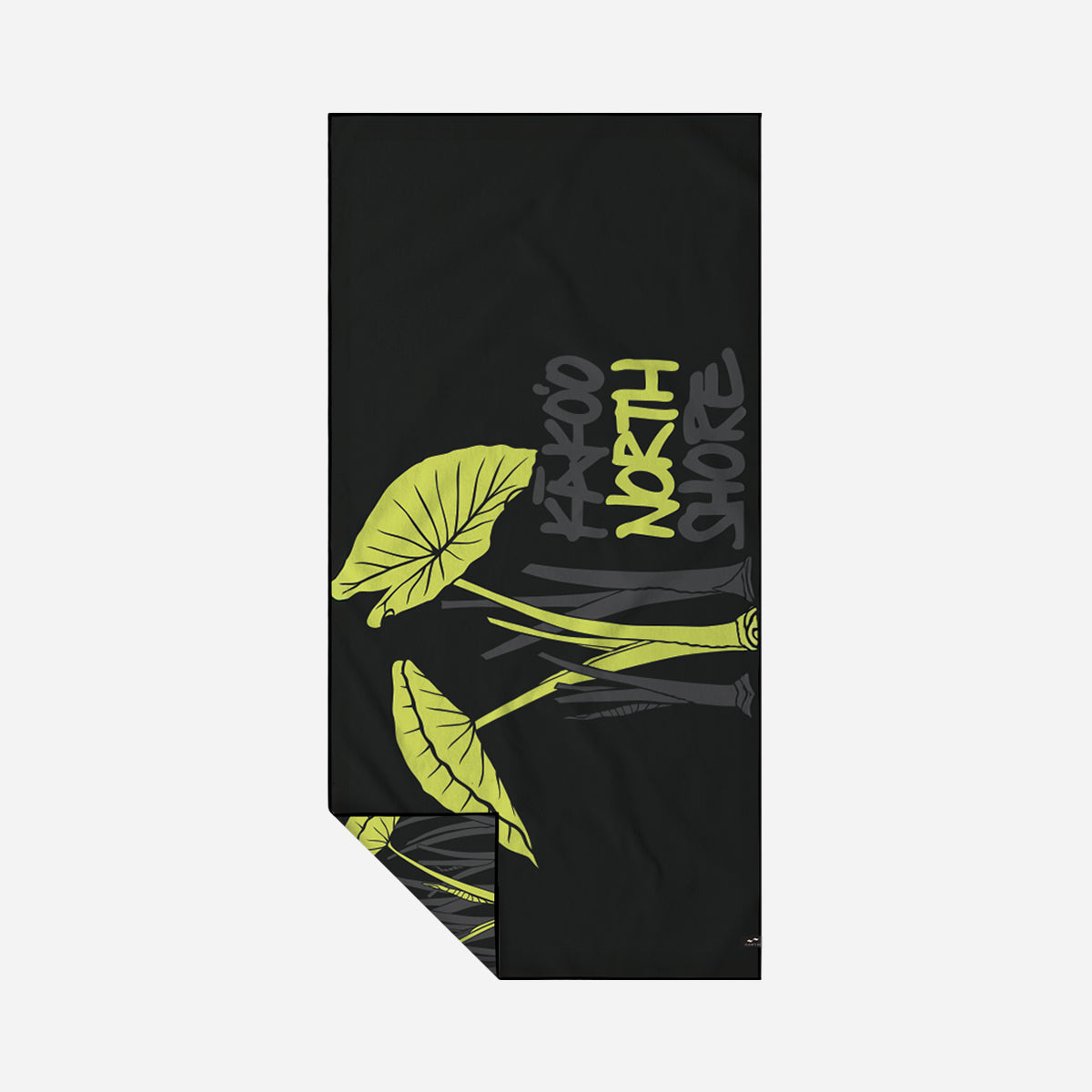 Kākoʻo Performance Quick-Dry Travel Towel | Sig Zane Designs x Slowtide