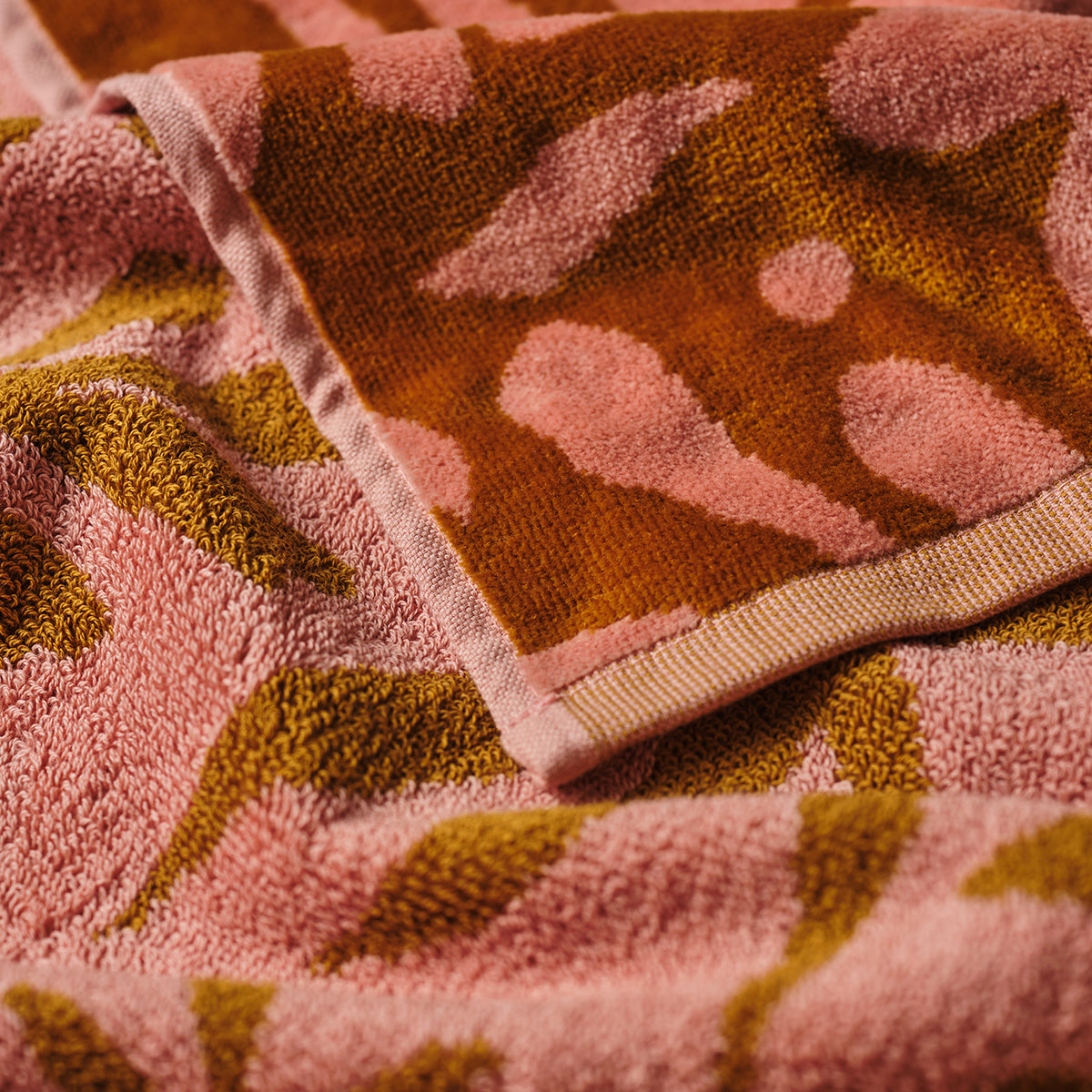 Sunny Woven Towel - Retro – Slowtide