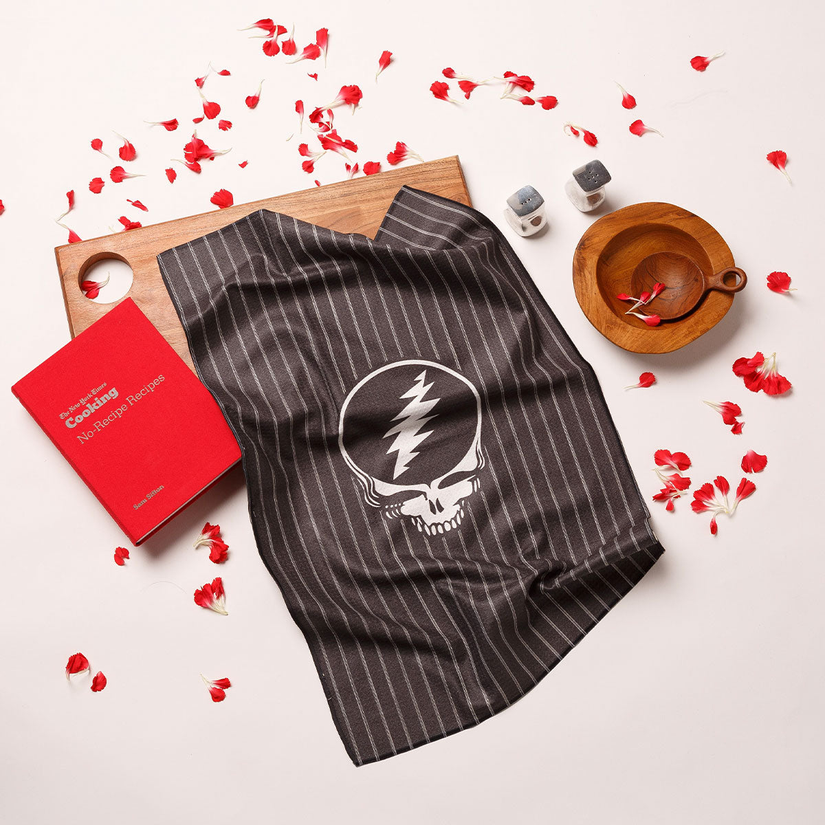 Sunshine Quick-Dry Kitchen Towel | Grateful Dead x Slowtide