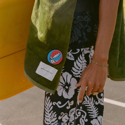 Grateful Shred Woven Towel - Avocado | Grateful Dead x Slowtide