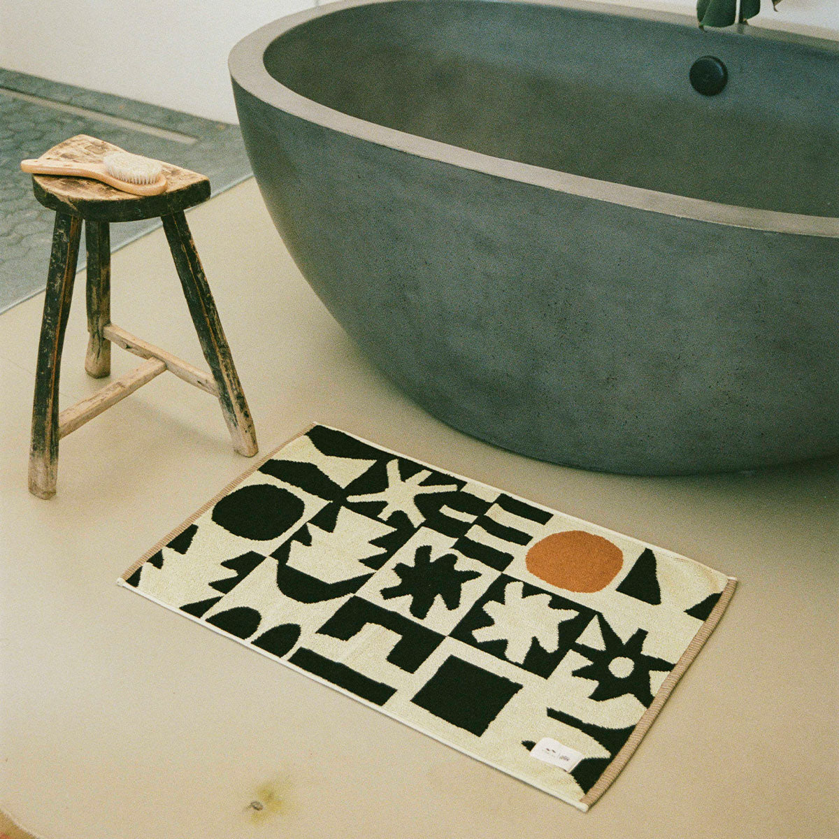 Upton Bath Mat - Black | Upton x Slowtide