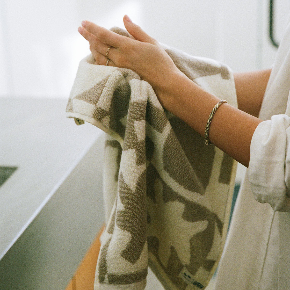 Upton Bath Towel Bundle (4+4) - Cement | Upton x Slowtide