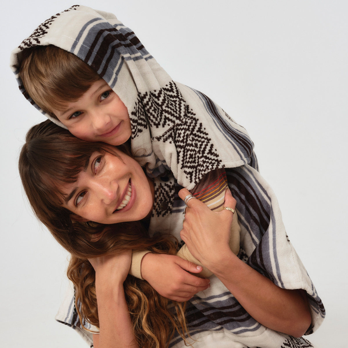 Kids absorbent hooded changing poncho towel with soft fabric for after swim or bath.